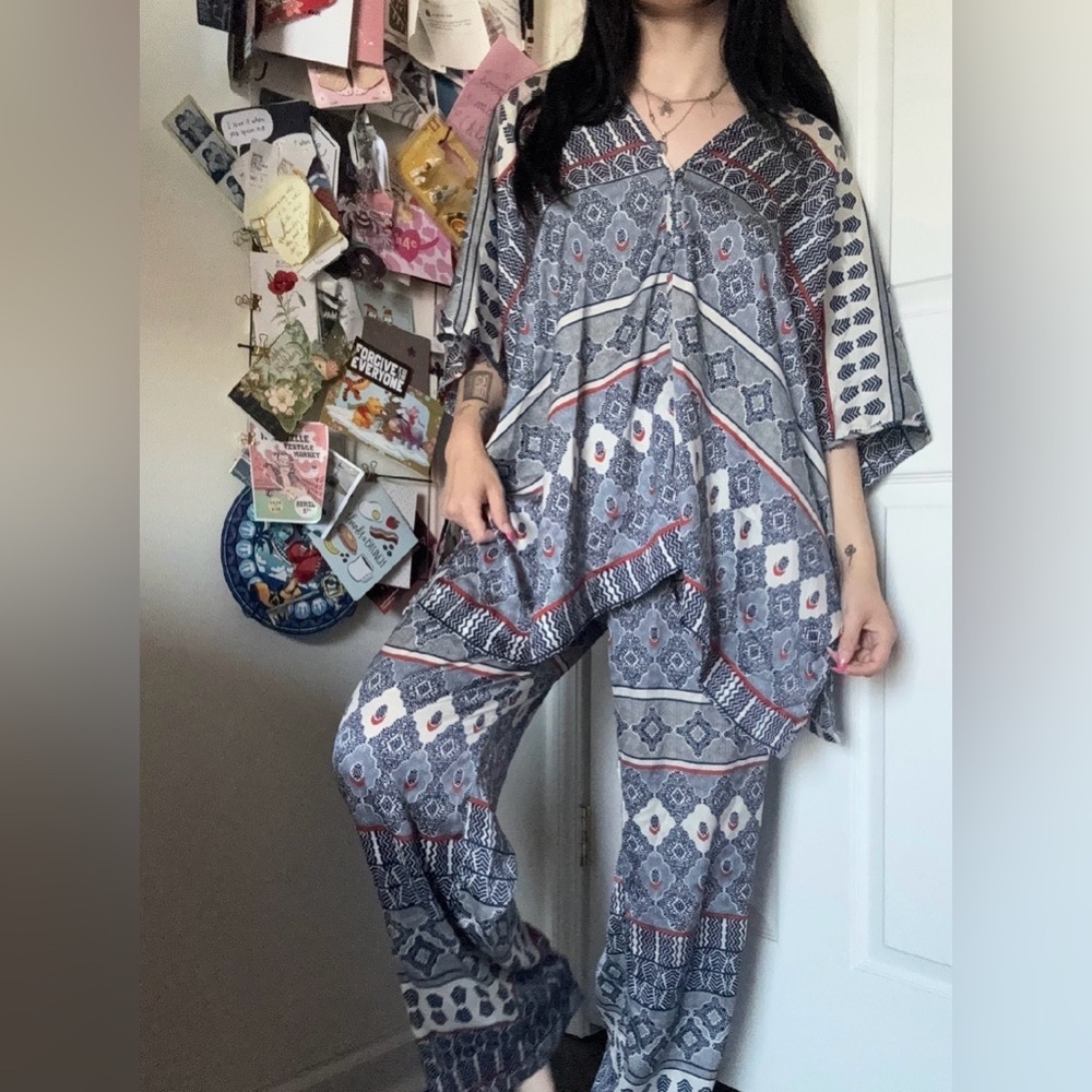 Natori Aztec Patterned Set OS